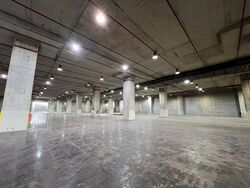Jalan Buroh (D22), Warehouse #595633701